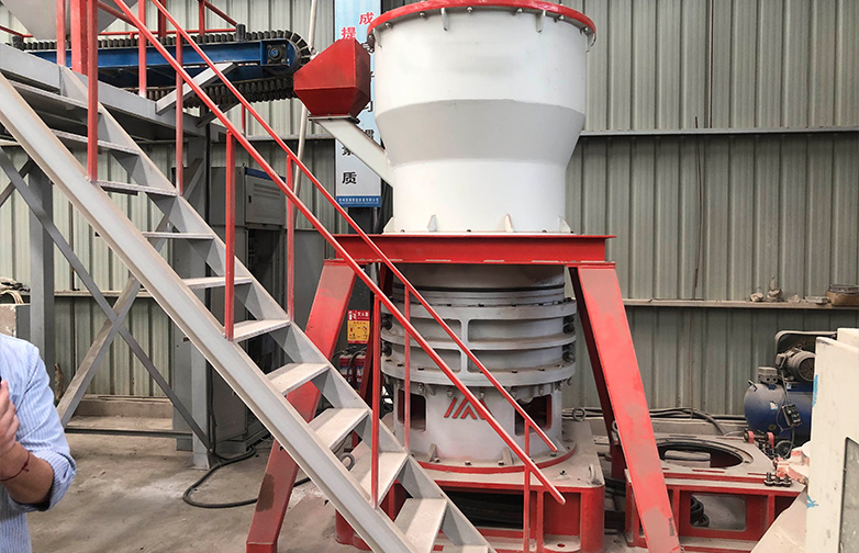 Micro powder grinding mill