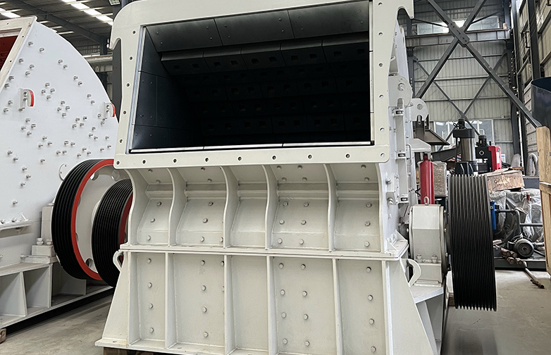 Hydraulic Impact Crusher